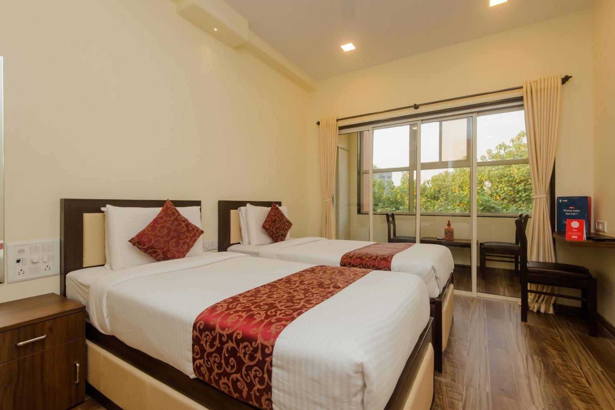Super Hotel O Divine Residency Near Phoenix Marketcity Bombay Eksteriør billede