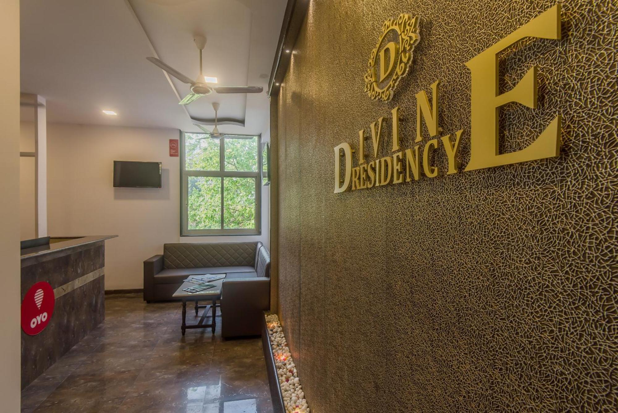 Super Hotel O Divine Residency Near Phoenix Marketcity Bombay Eksteriør billede